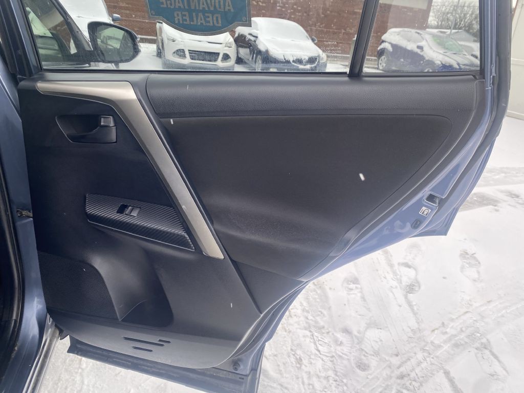 2013 Toyota Rav4 Image 22
