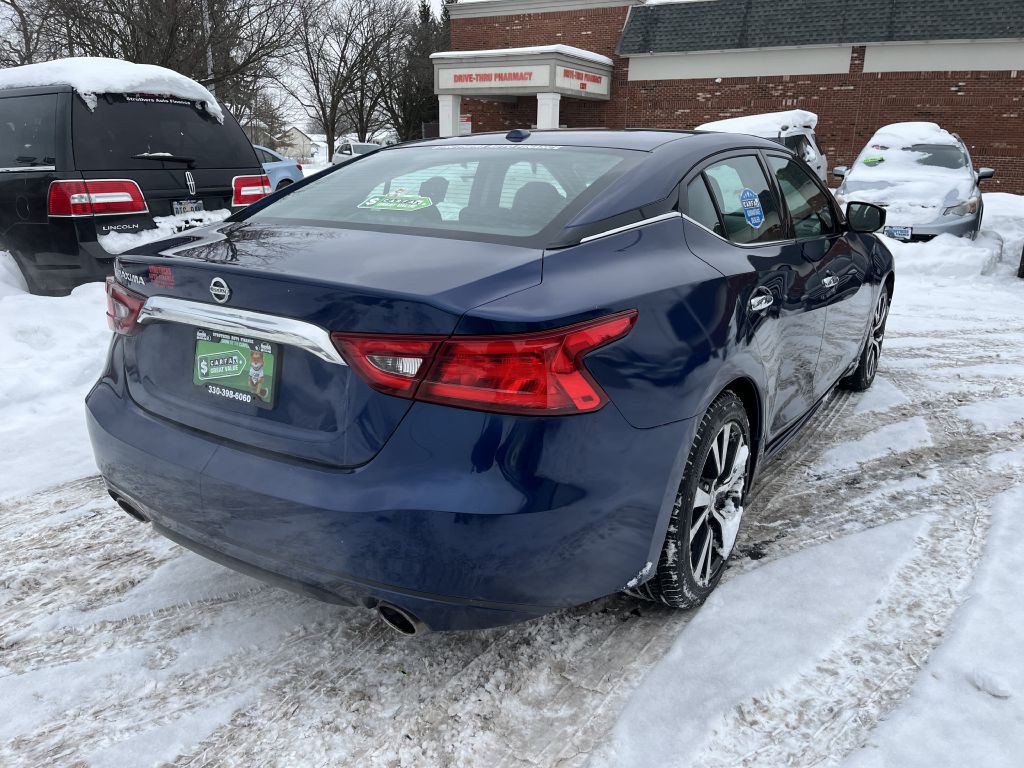 2016 Nissan Maxima Image 5
