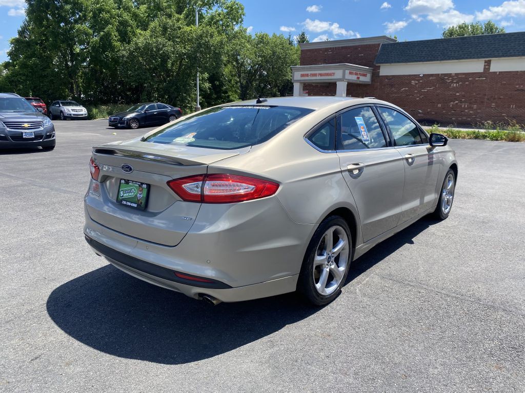 2015 Ford Fusion Image 5