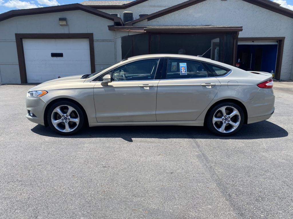 2015 Ford Fusion Image 8