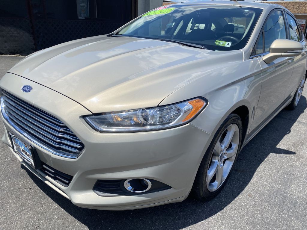 2015 Ford Fusion Image 23