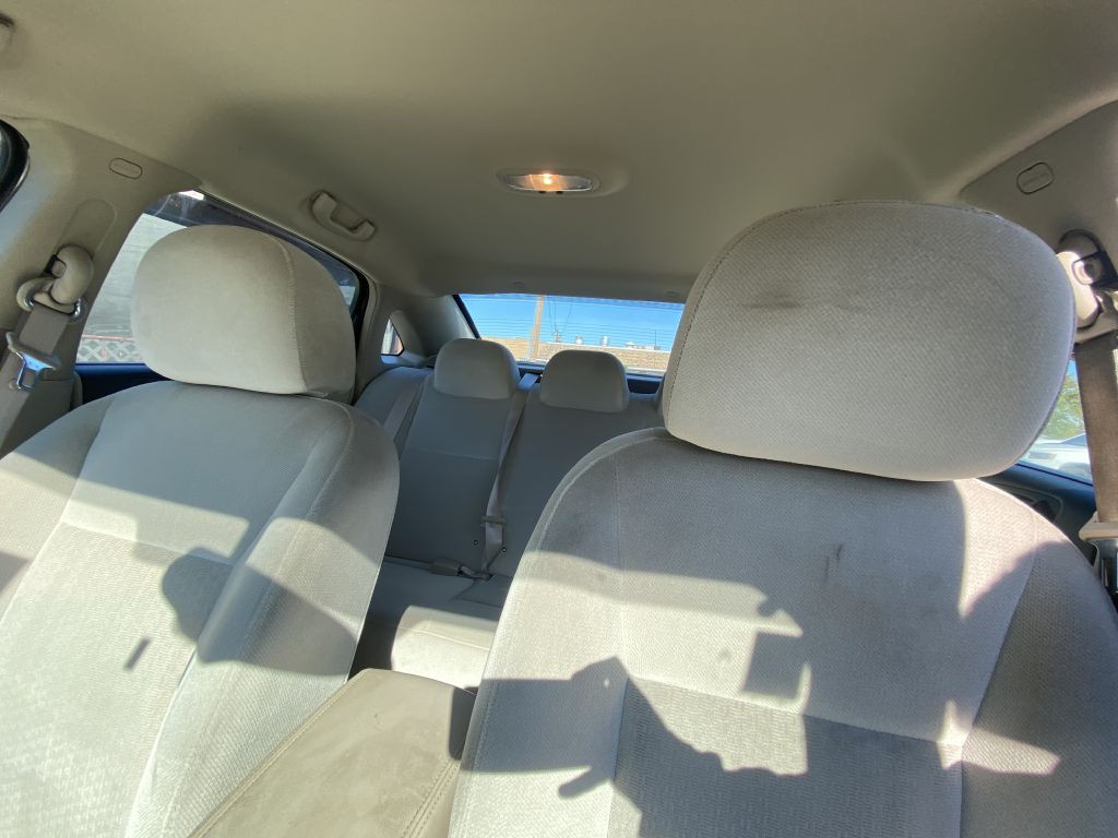 2010 Chevrolet Impala Image 18