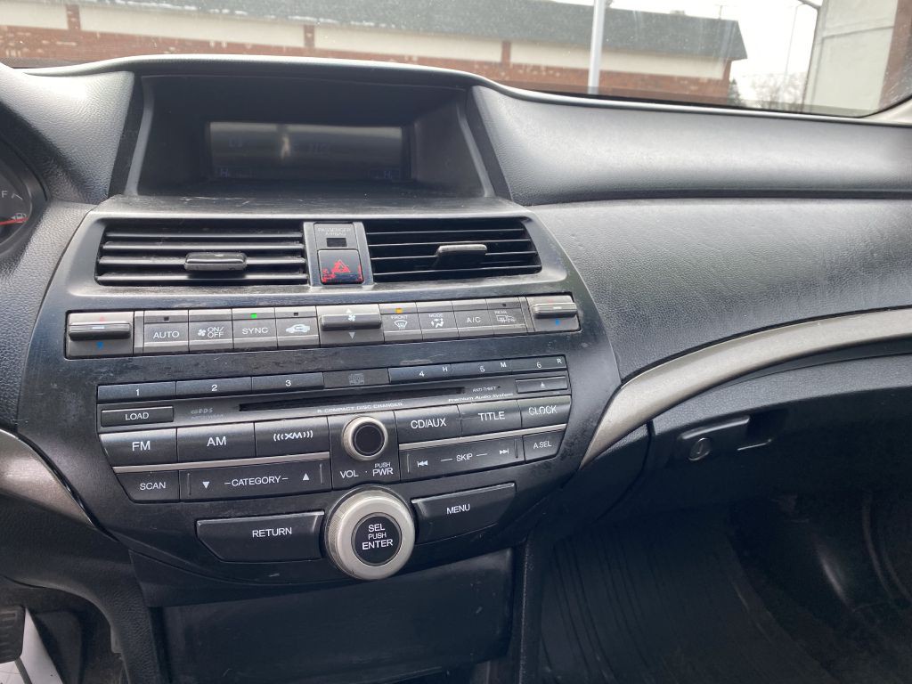 2012 Honda Accord Image 12