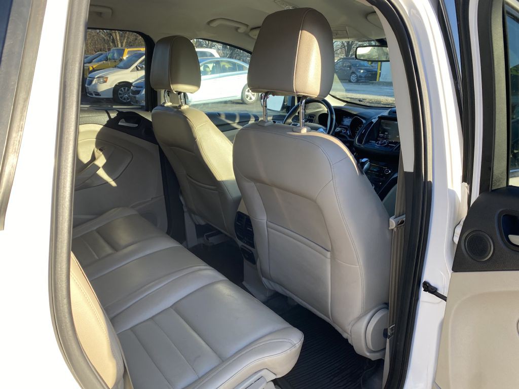 2014 Ford Escape Image 17