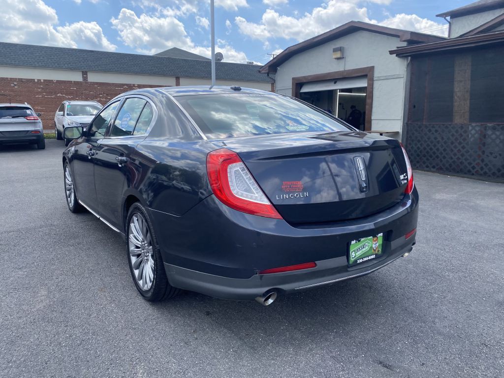 2014 Lincoln MKS Image 7