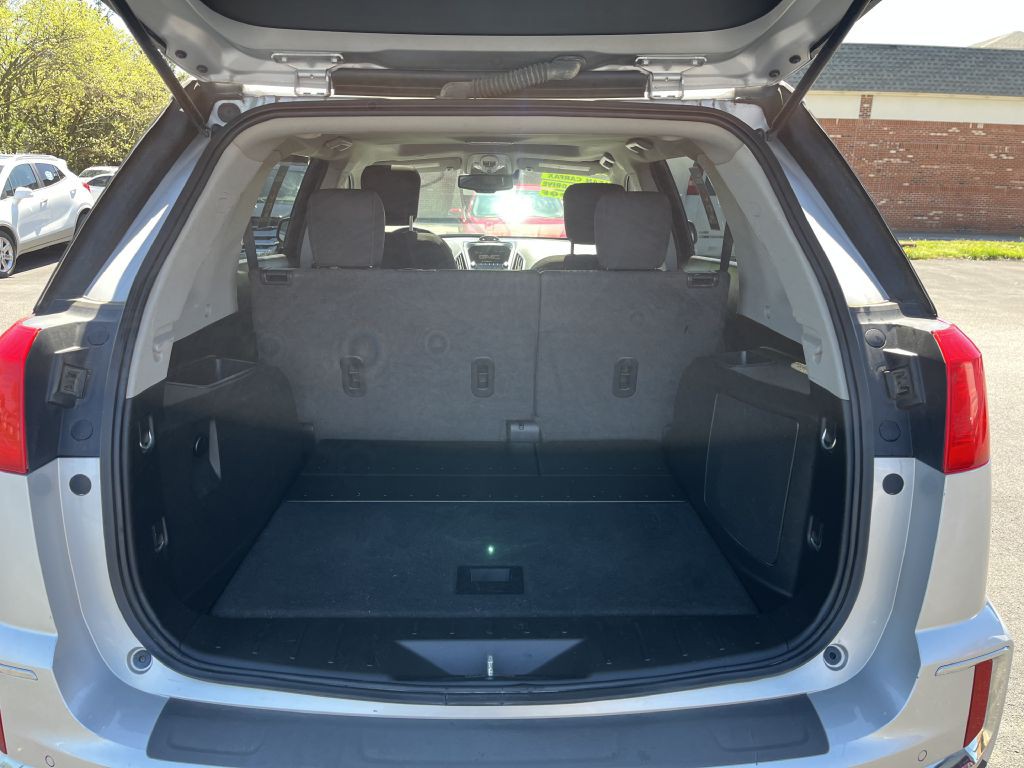 2016 GMC Terrain Image 16