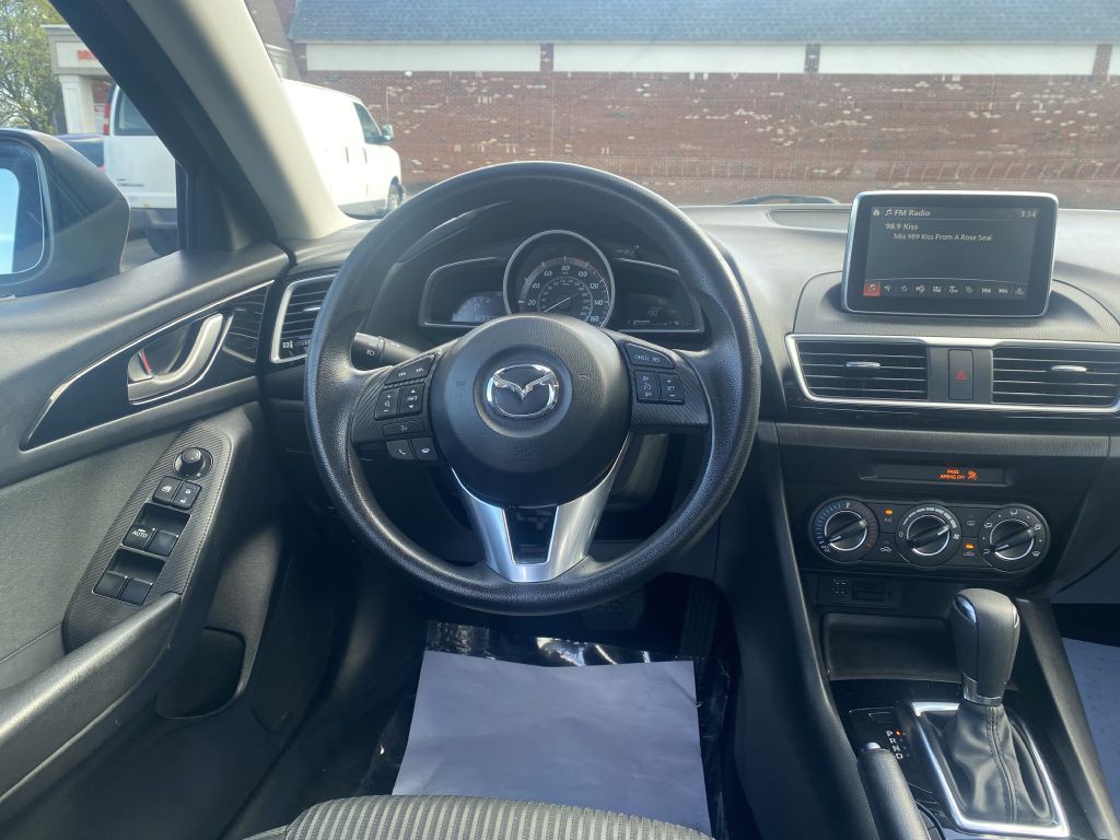 2016 Mazda Mazda3 Image 10