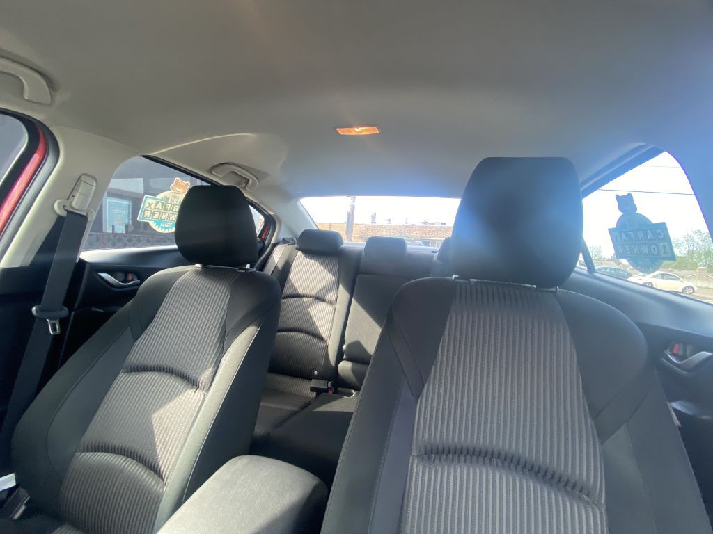 2016 Mazda Mazda3 Image 18