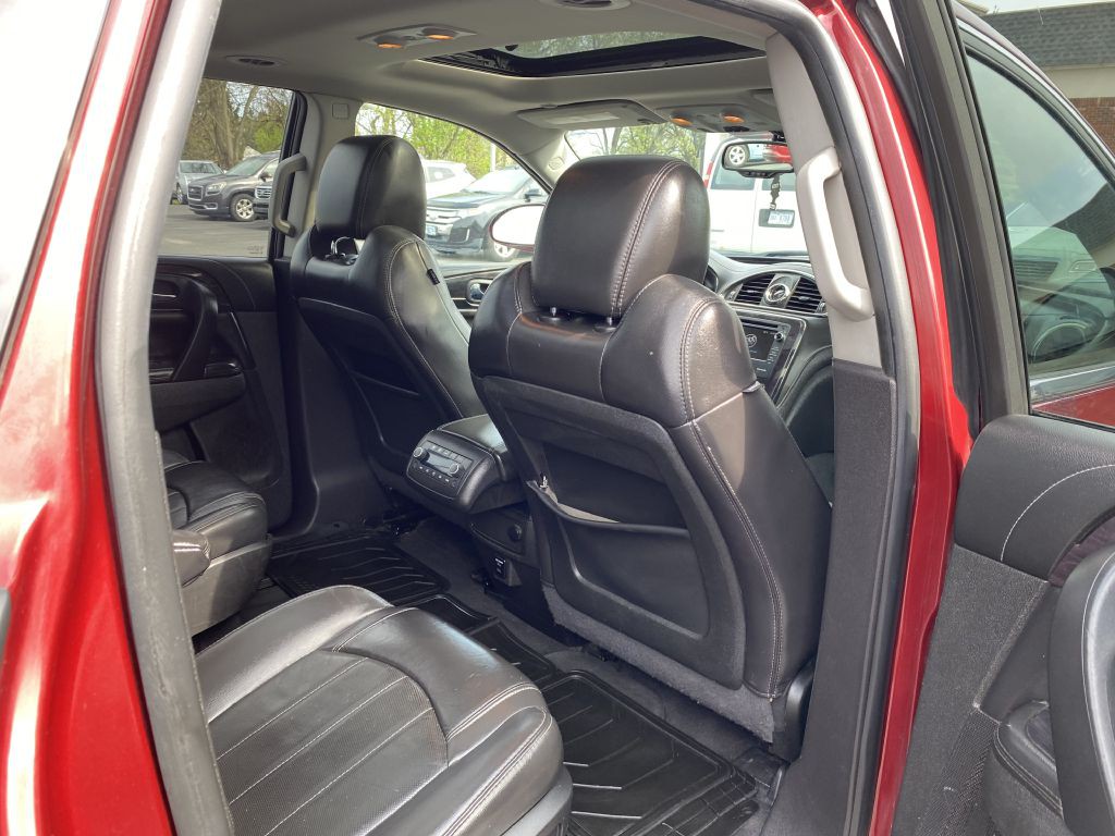2015 Buick Enclave Image 18