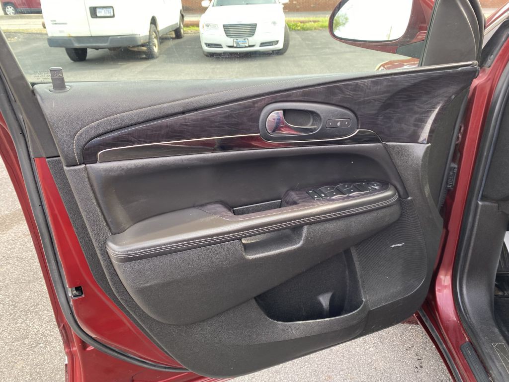 2015 Buick Enclave Image 21