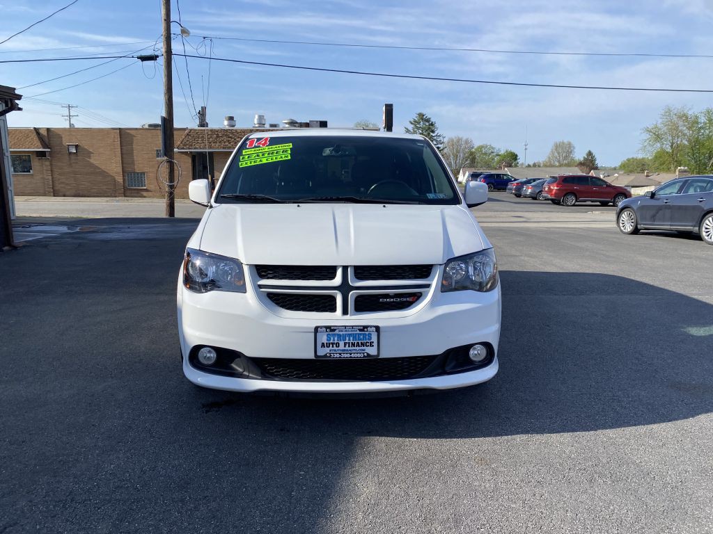 2014 Dodge Grand Caravan Image 2
