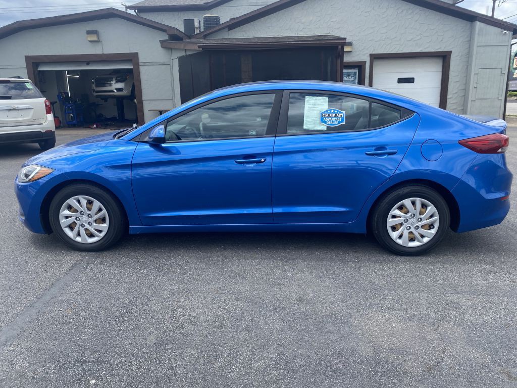 2018 Hyundai Elantra Image 8