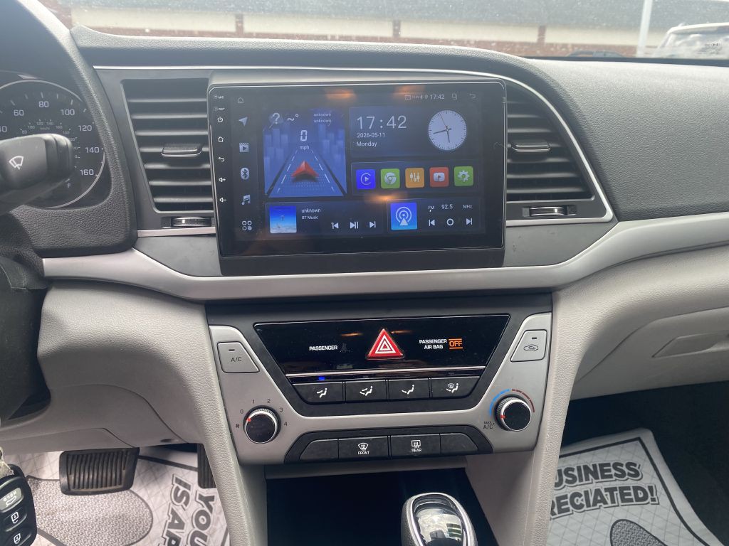 2018 Hyundai Elantra Image 13