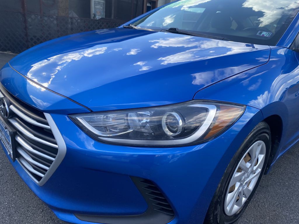2018 Hyundai Elantra Image 23