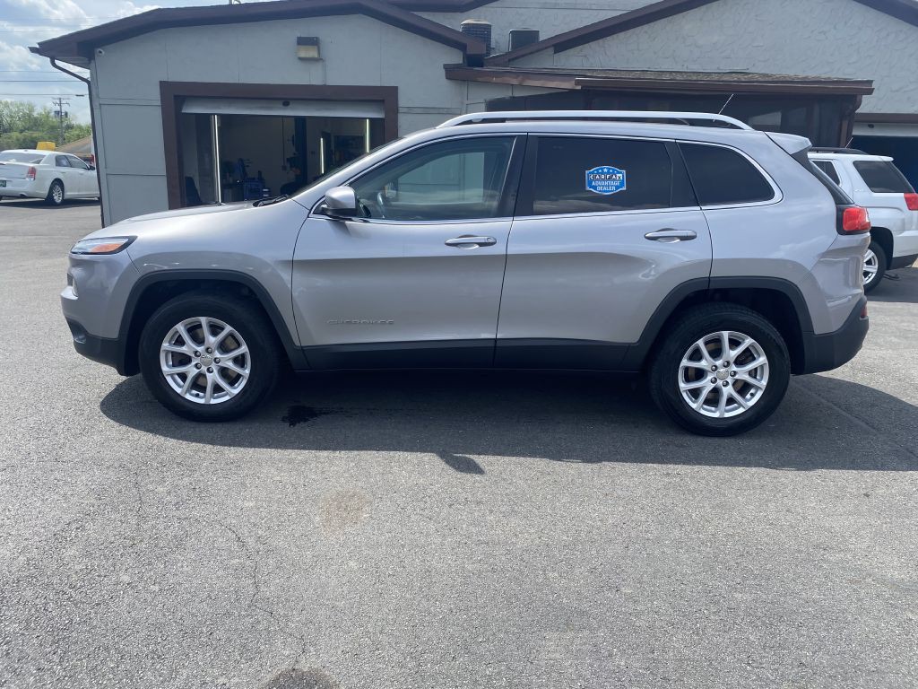 2015 Jeep Cherokee Image 8