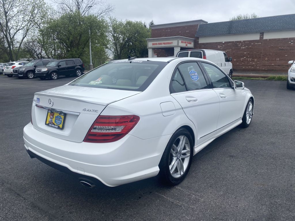 2013 Mercedes-Benz C-Class Image 5