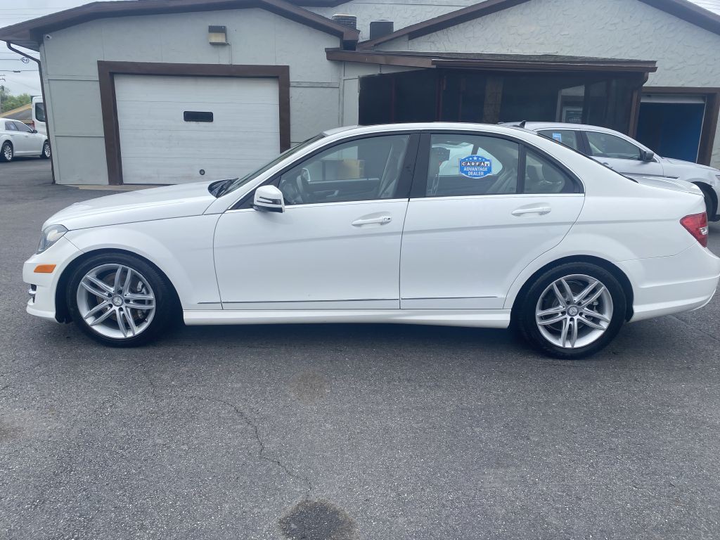 2013 Mercedes-Benz C-Class Image 8