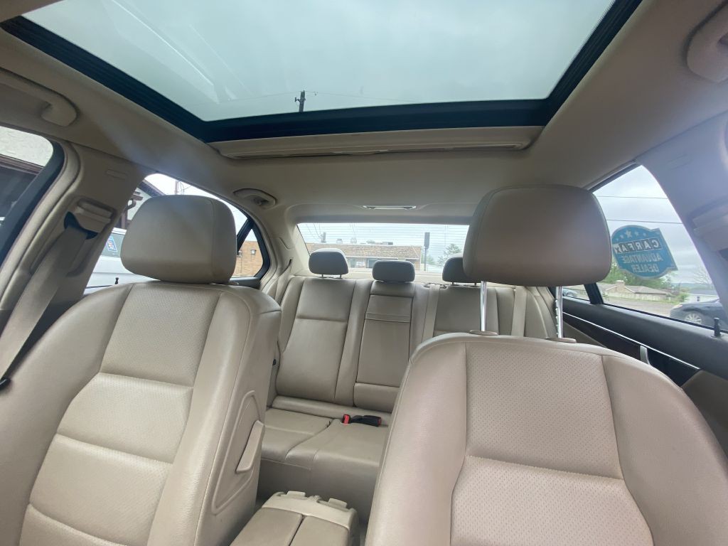 2013 Mercedes-Benz C-Class Image 18