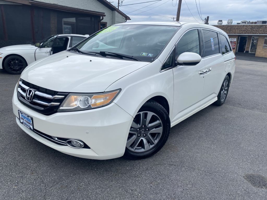 2016 Honda Odyssey Image 1
