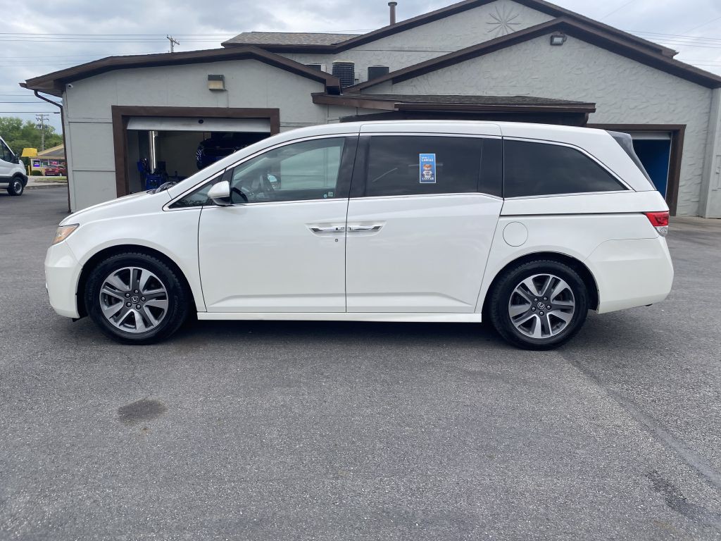 2016 Honda Odyssey Image 8