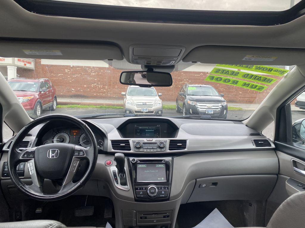 2016 Honda Odyssey Image 9