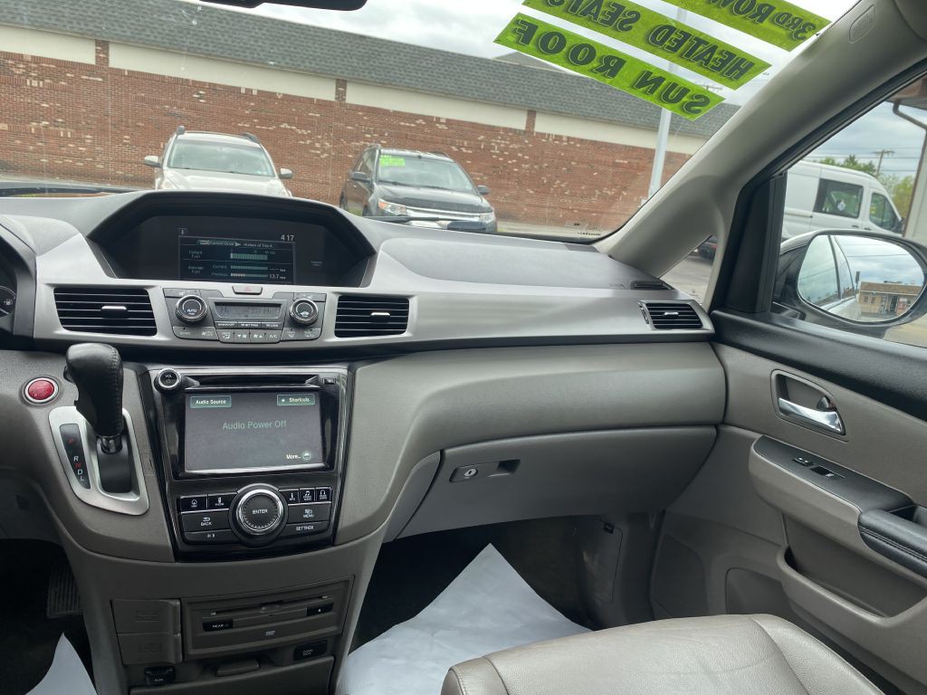 2016 Honda Odyssey Image 11