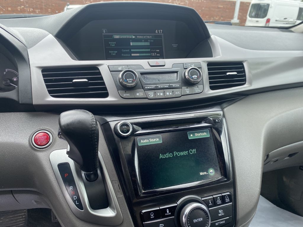 2016 Honda Odyssey Image 13