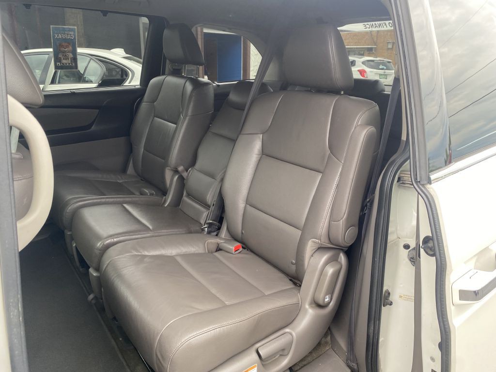 2016 Honda Odyssey Image 15