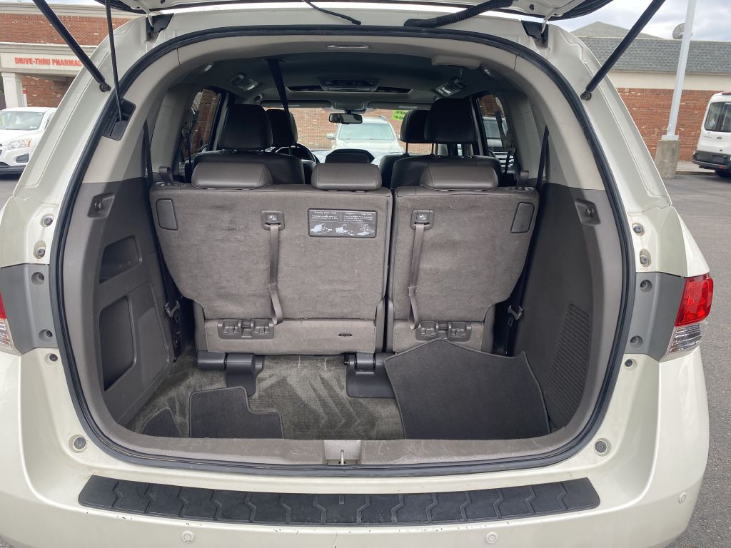2016 Honda Odyssey Image 17