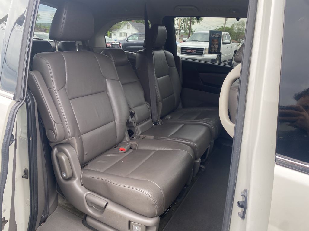 2016 Honda Odyssey Image 18