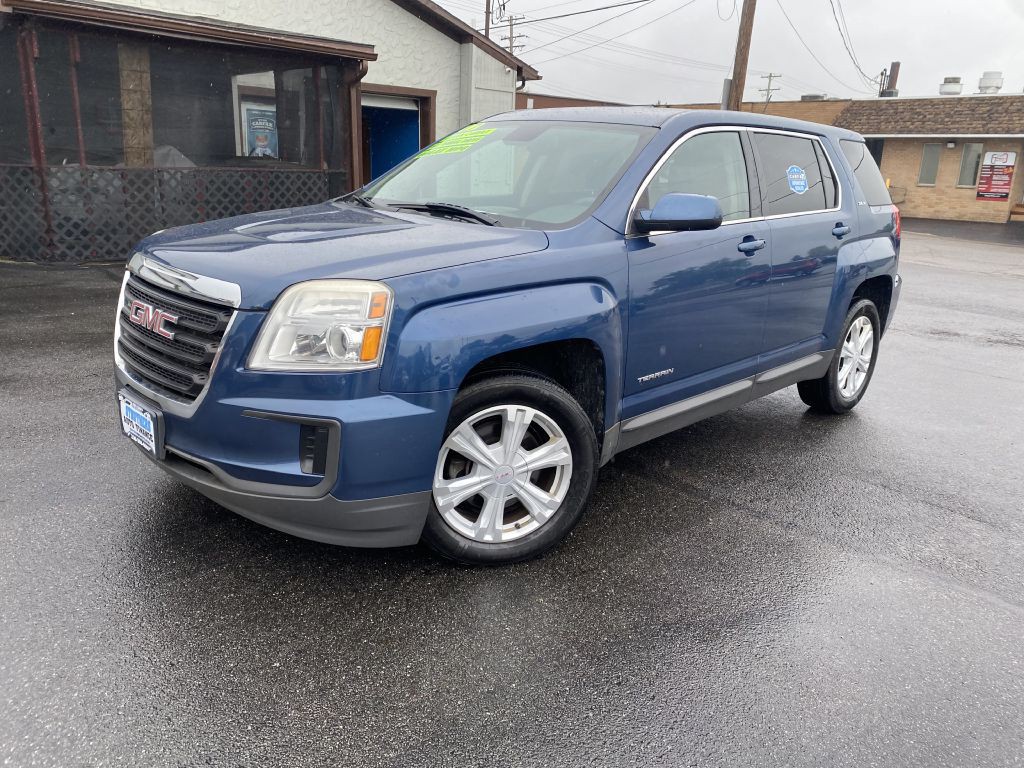 2017 GMC Terrain Image 1