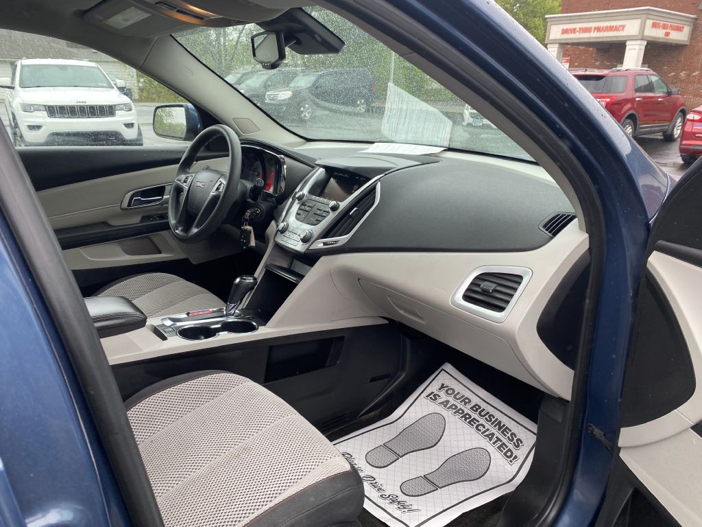 2017 GMC Terrain Image 18