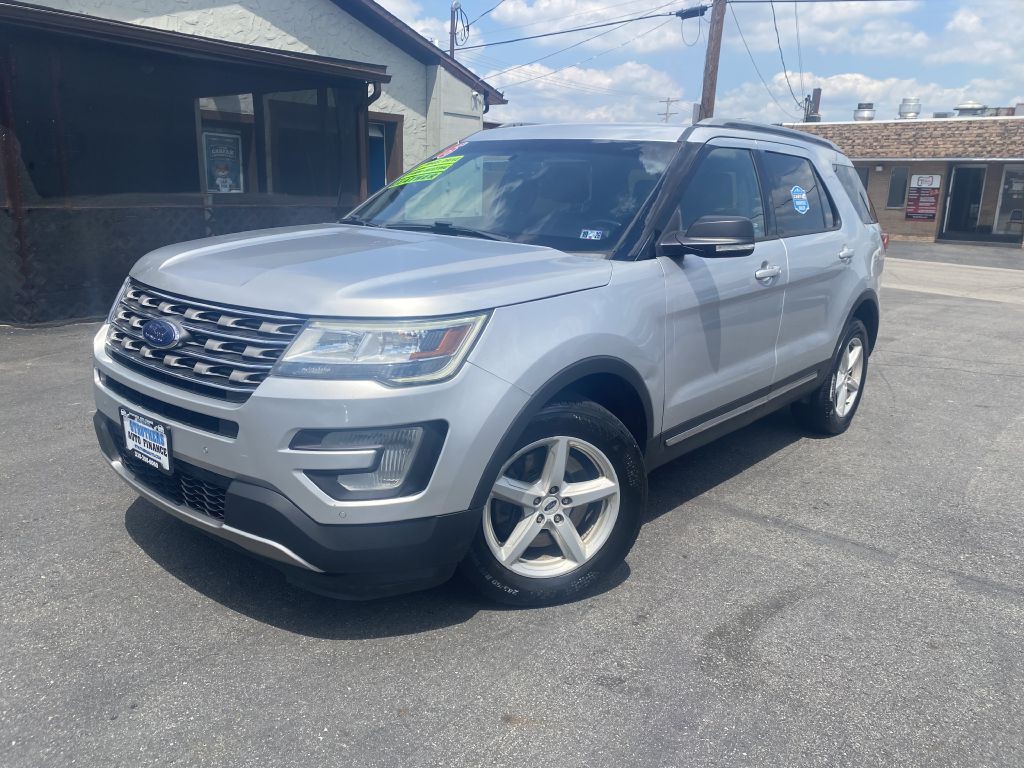 2016 Ford Explorer Image 1