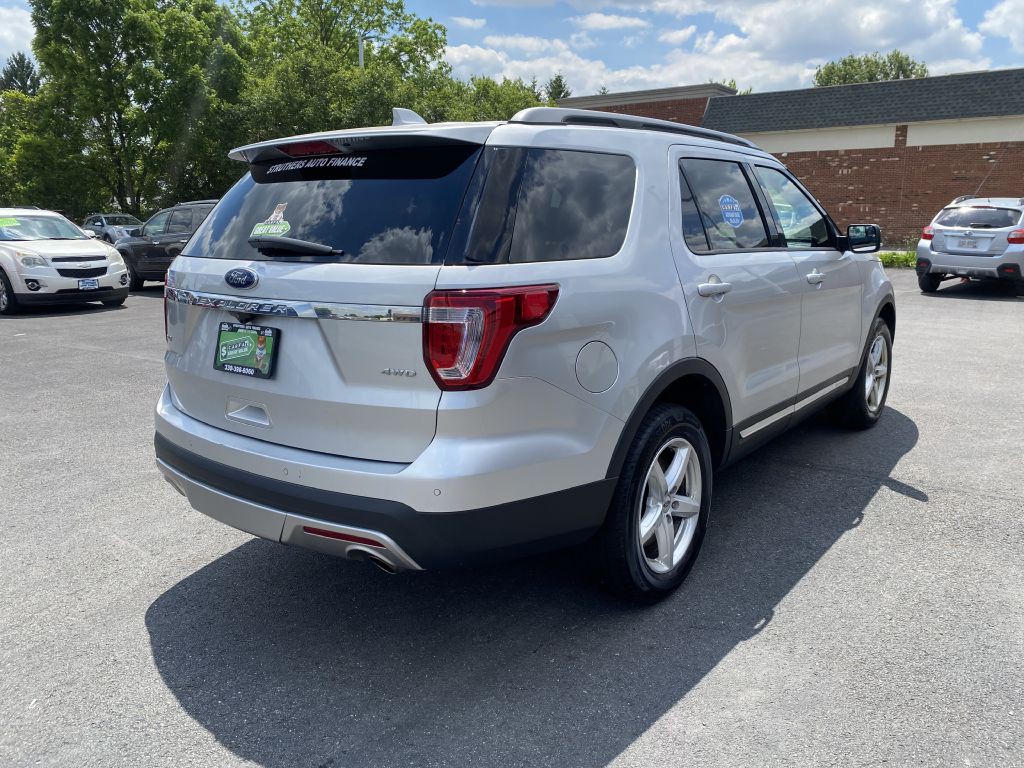 2016 Ford Explorer Image 5