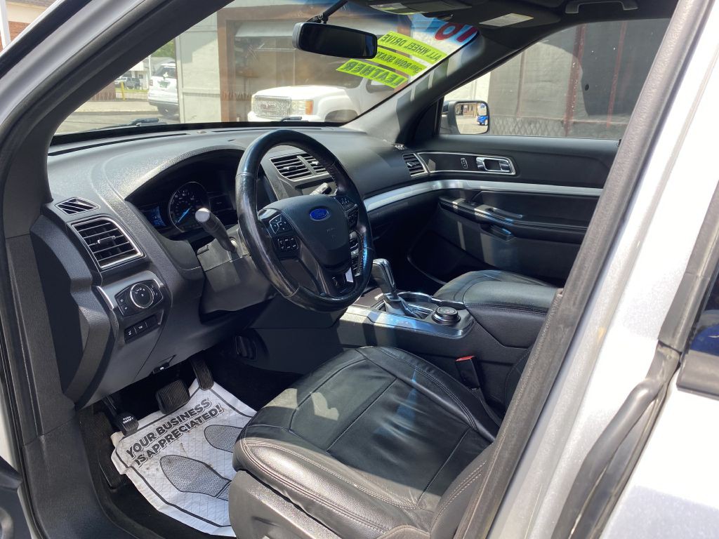 2016 Ford Explorer Image 14