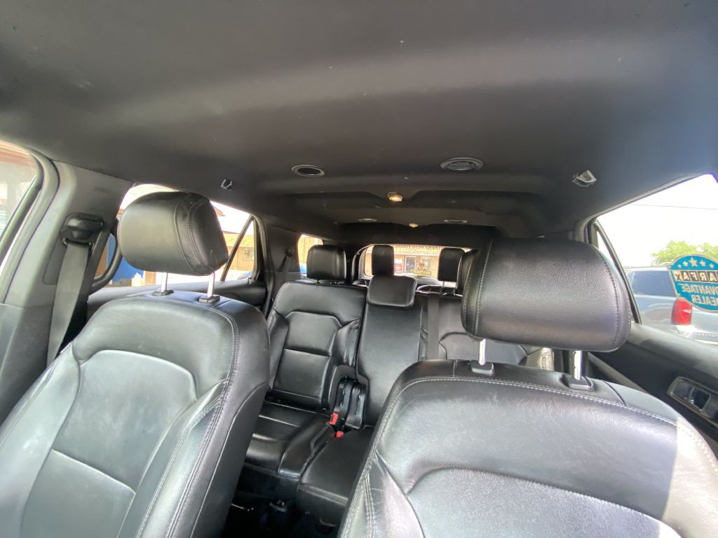 2016 Ford Explorer Image 20