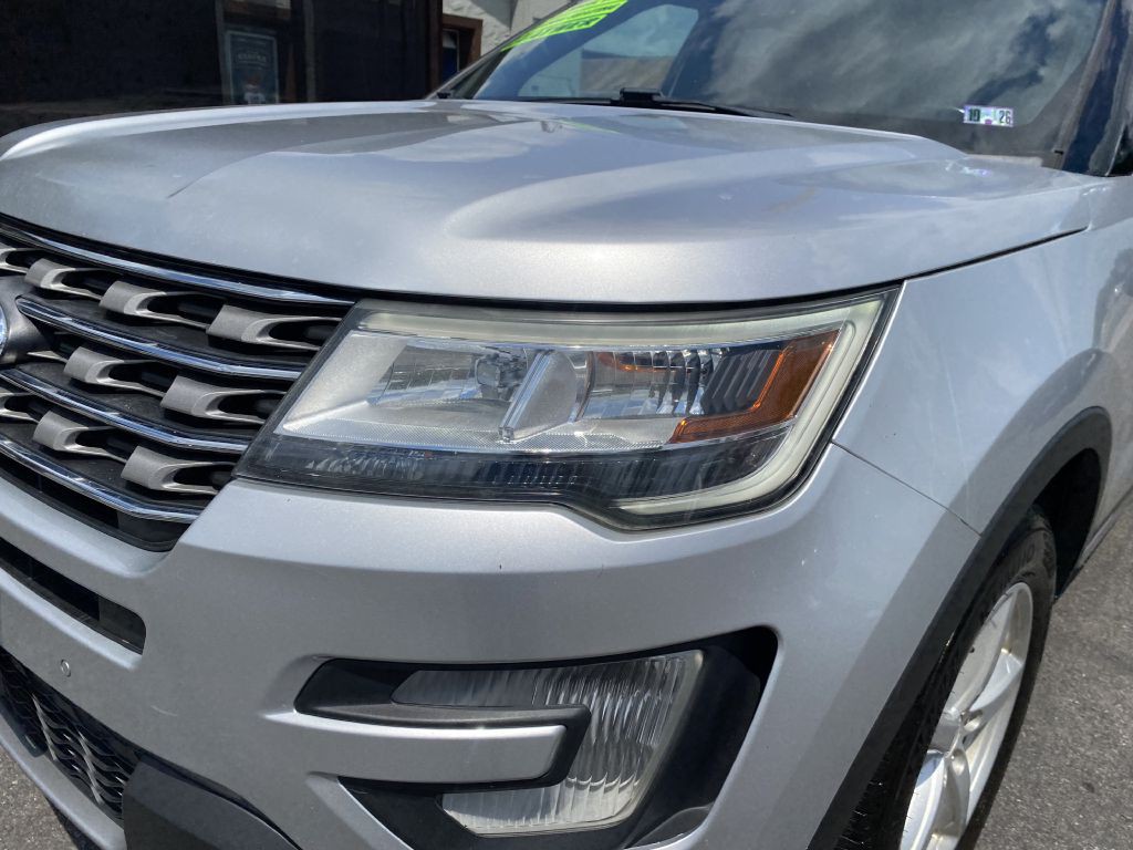 2016 Ford Explorer Image 26