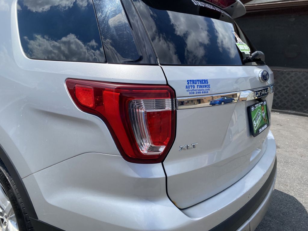 2016 Ford Explorer Image 27
