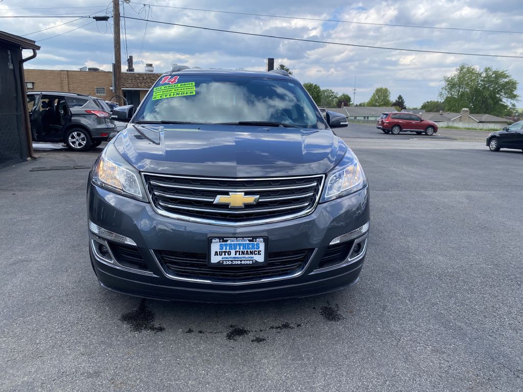 2014 Chevrolet Traverse Image 2