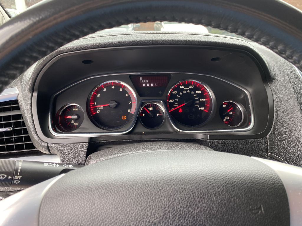 2016 GMC Acadia Image 12