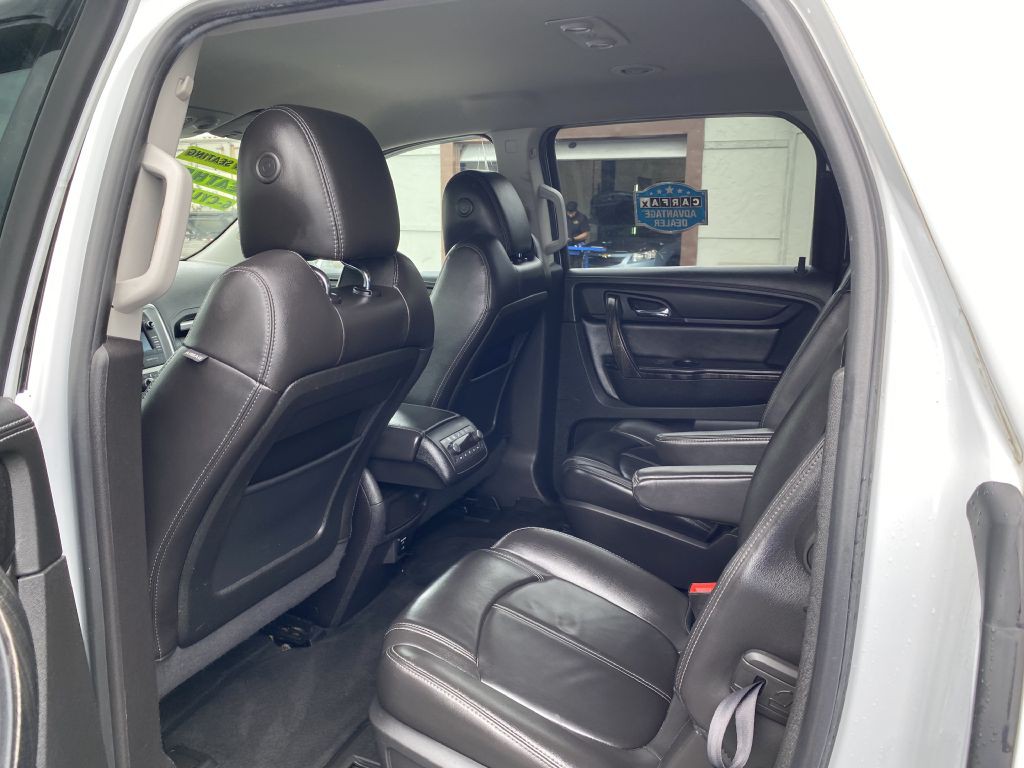2016 GMC Acadia Image 15