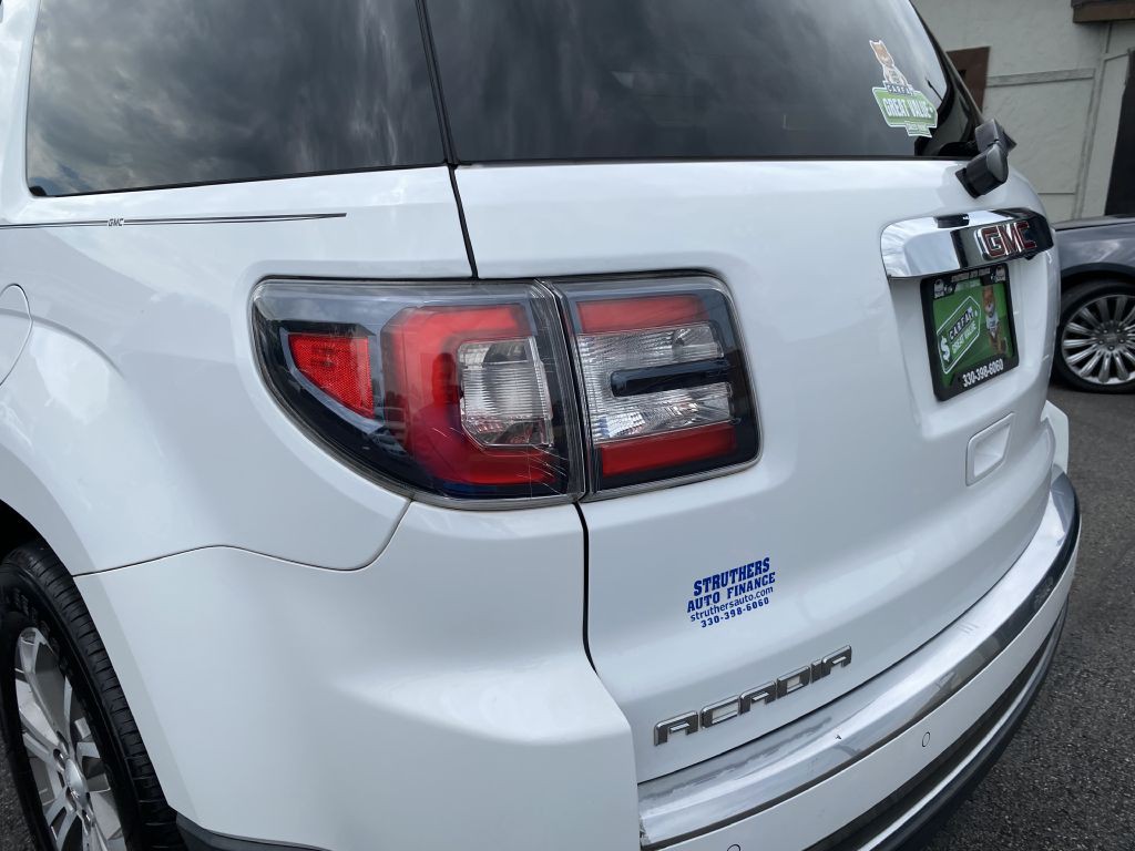 2016 GMC Acadia Image 27