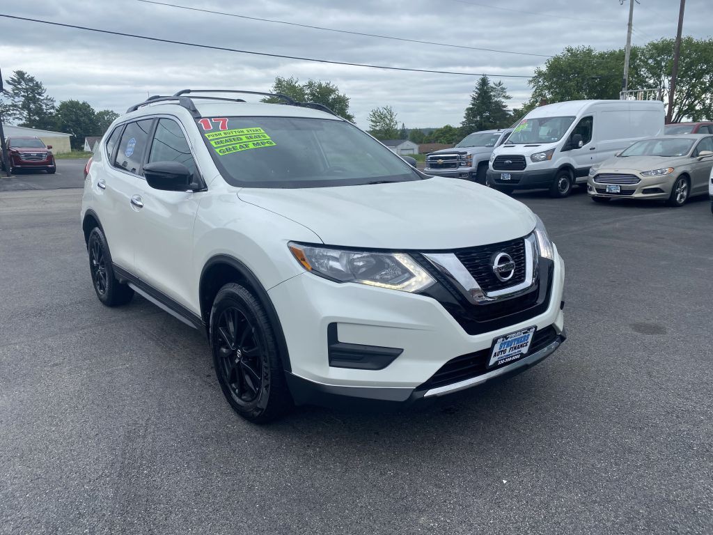 2017 Nissan Rogue Image 3