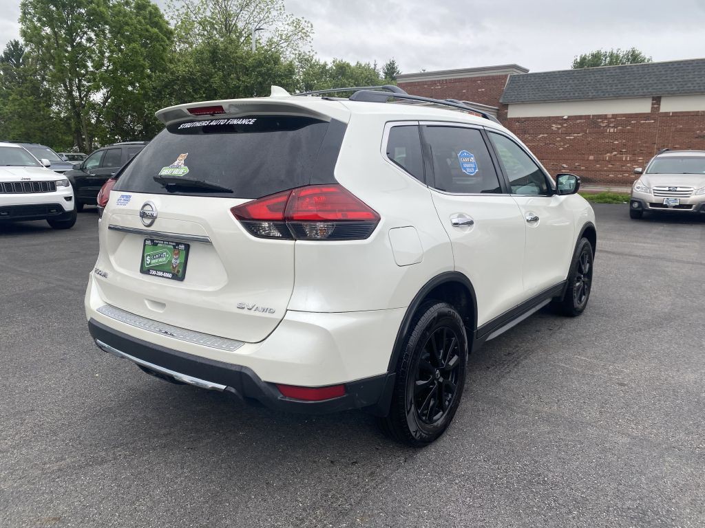 2017 Nissan Rogue Image 5