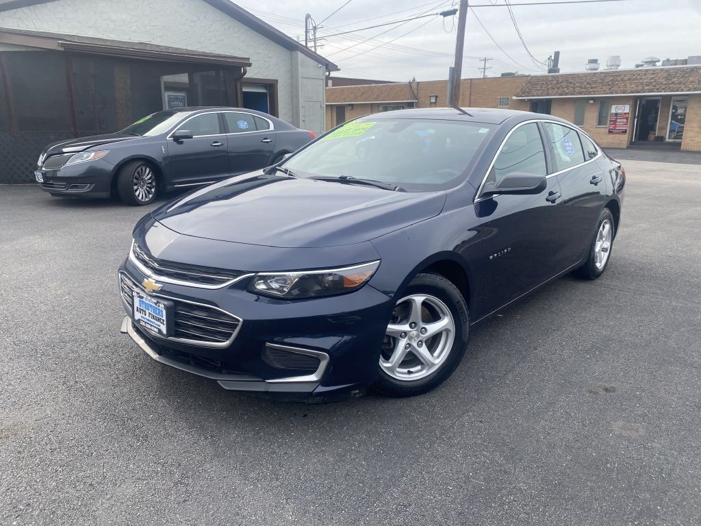 2018 Chevrolet Malibu Image 1
