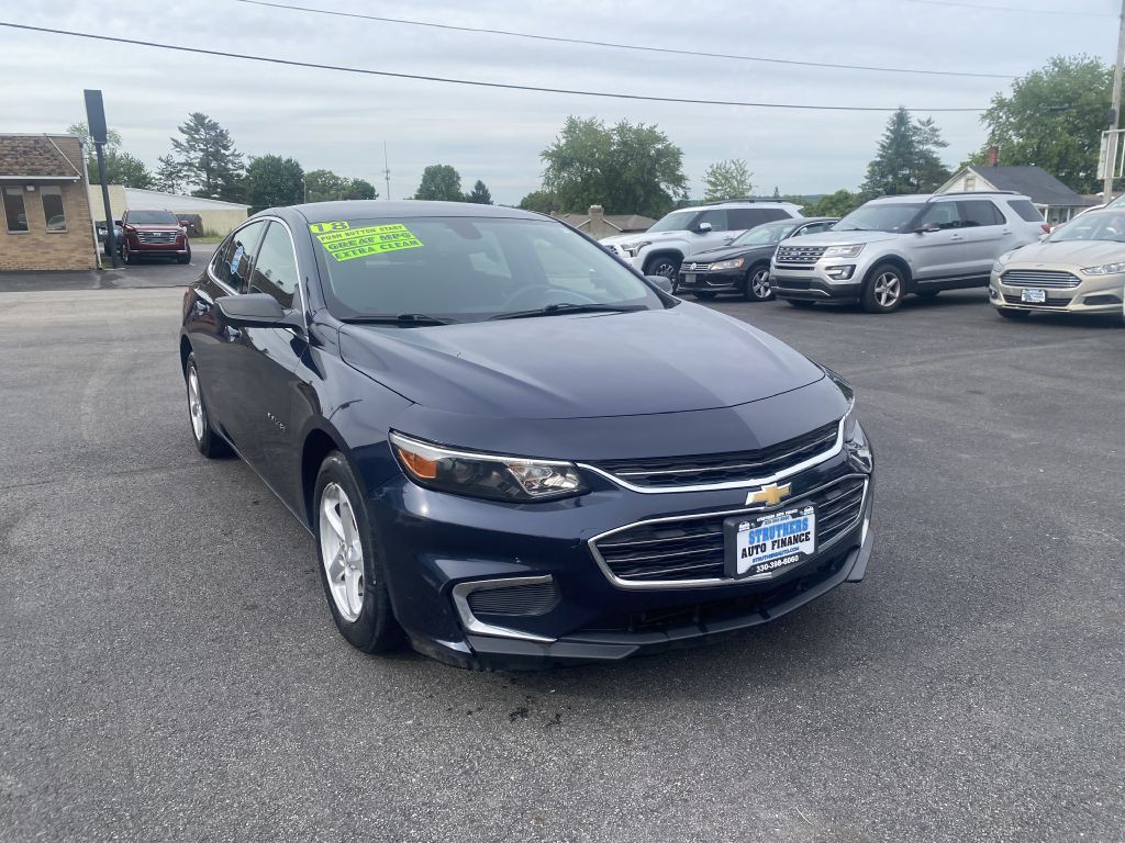 2018 Chevrolet Malibu Image 3