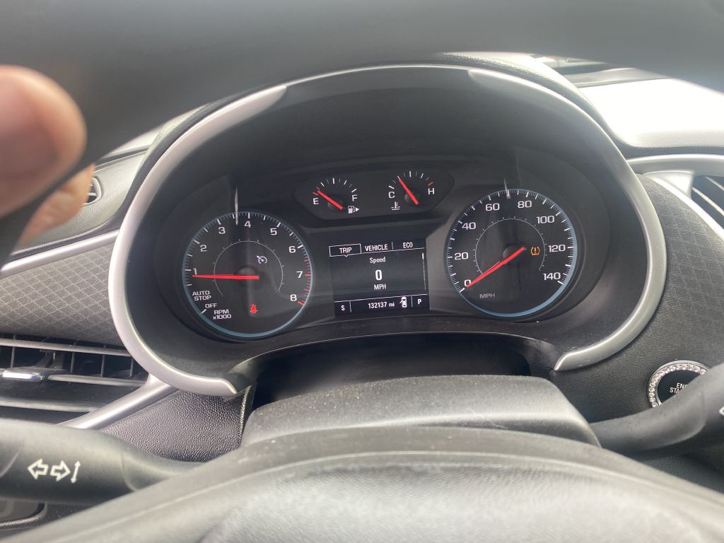 2018 Chevrolet Malibu Image 12