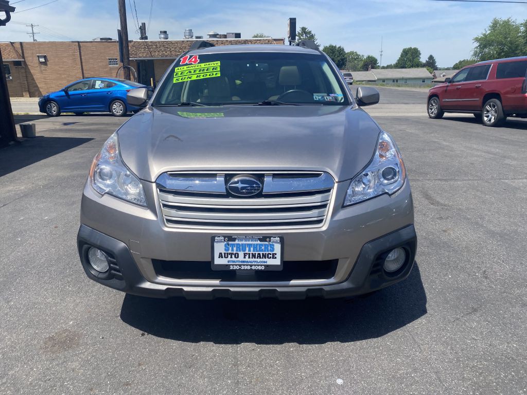 2014 Subaru Outback Image 2
