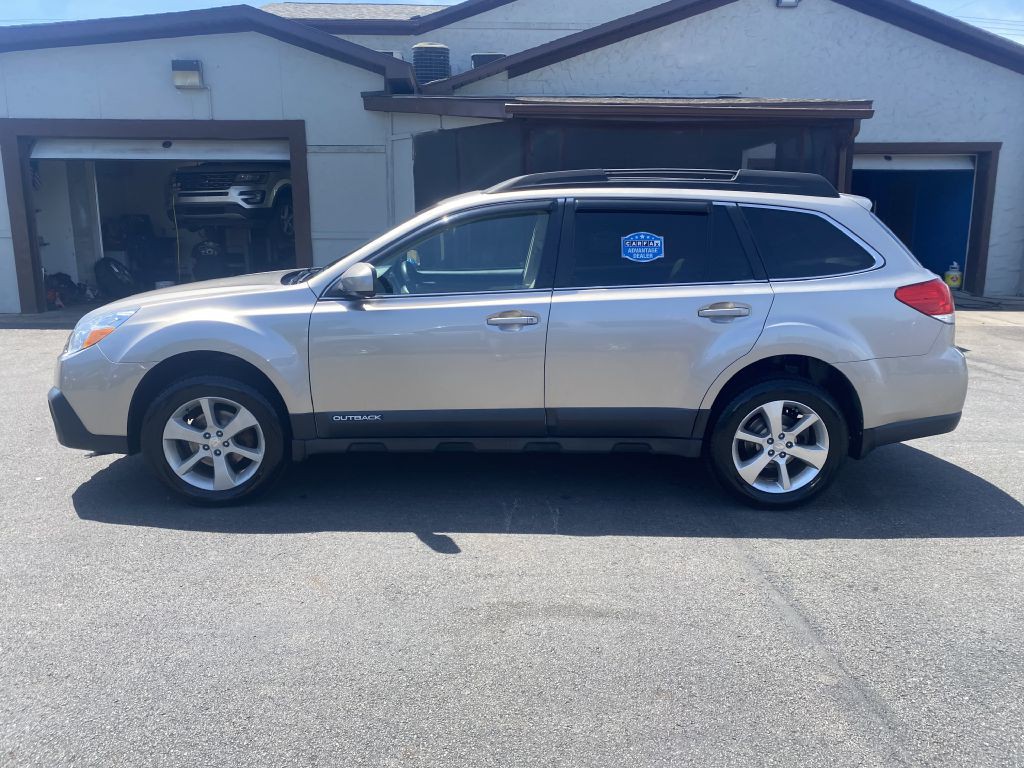 2014 Subaru Outback Image 8