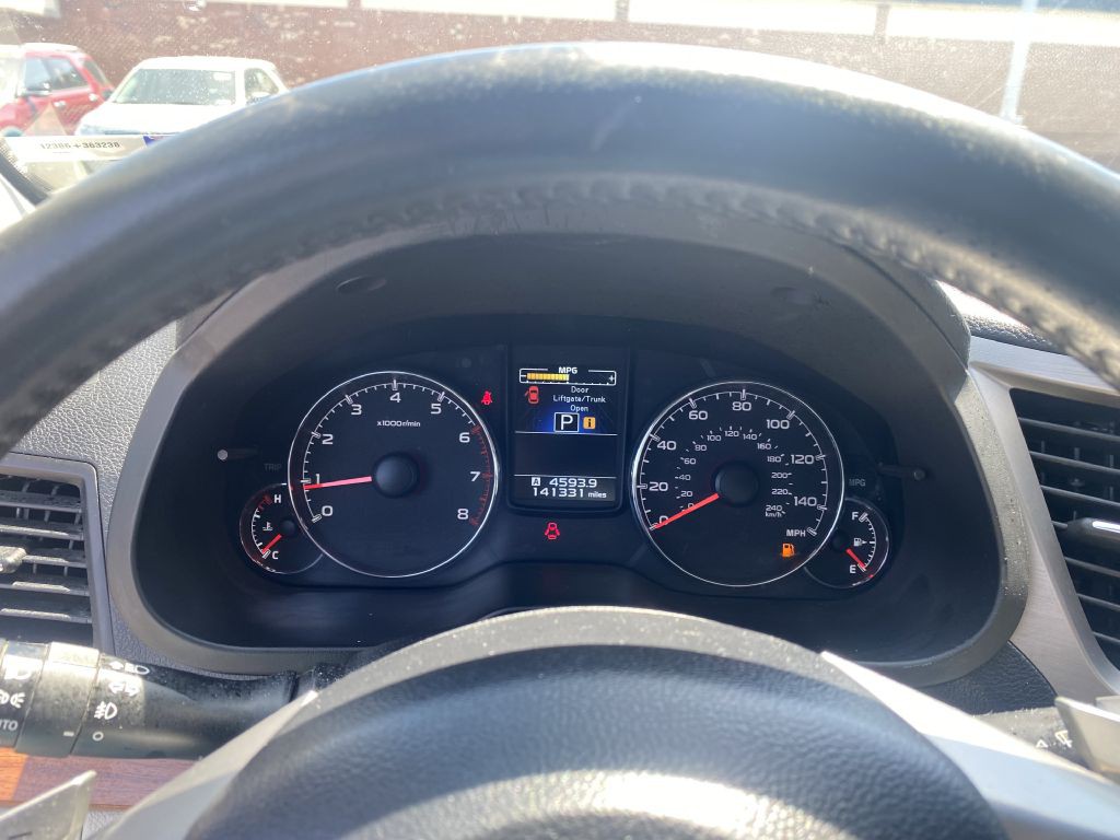 2014 Subaru Outback Image 12